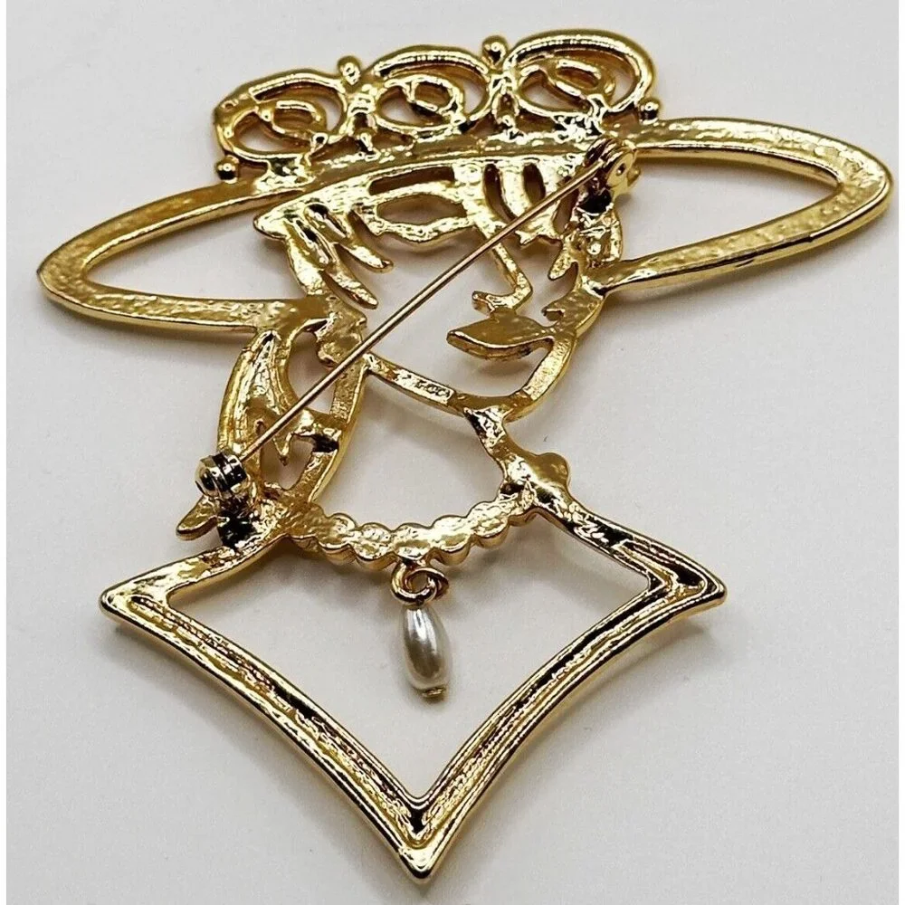 Unmarked Goldtone Lady with Hat Brooch With Faux‎ Pearl Accents Large Pin